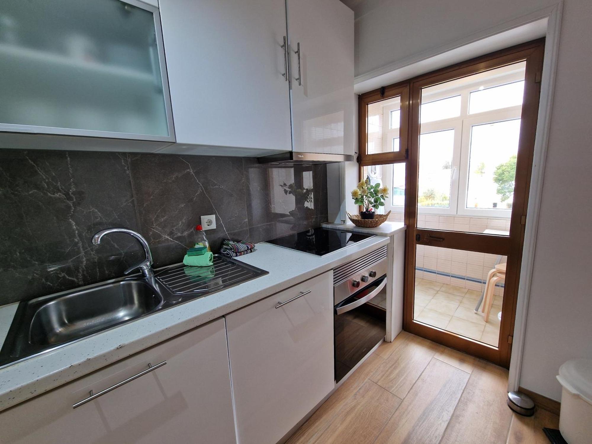 Cozy Apartment With Terrace, Air Cond, Free Parking, By Porto With Love Lda Luaran gambar